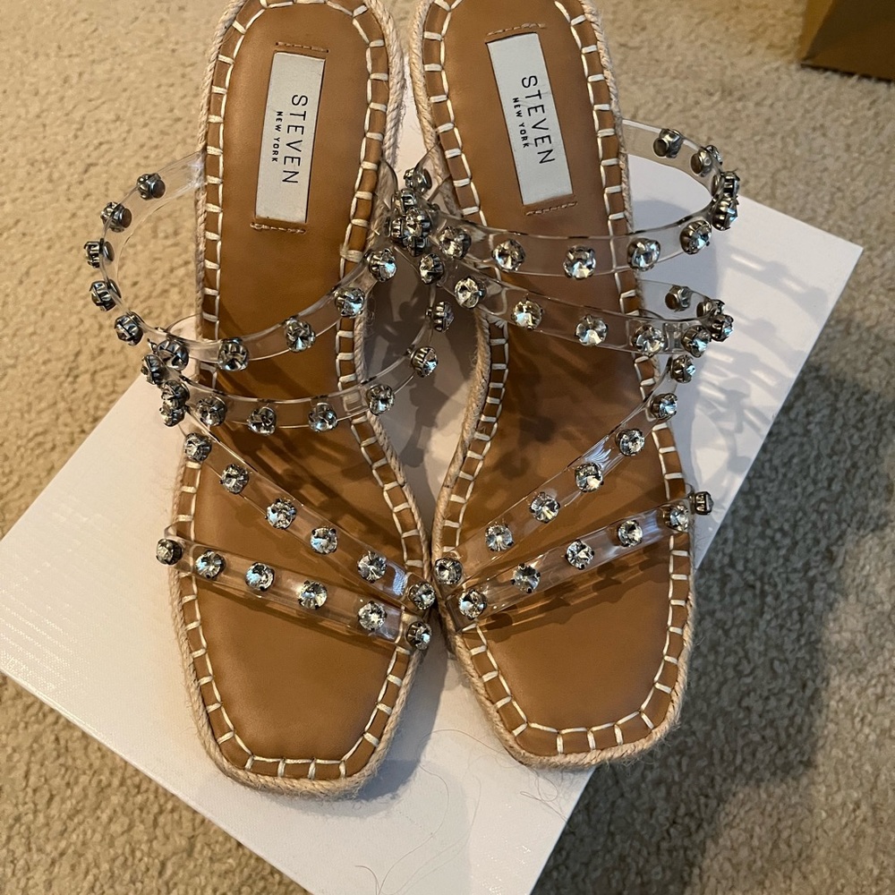 Beautiful Steven Women’s Shoes from NY size 9 worn once. Beautiful and elegant. - Picture 8 of 10